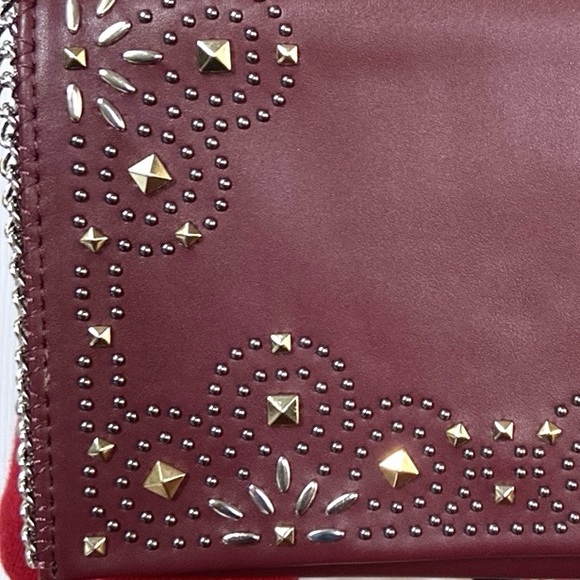 NWT Chelsea28 Burgundy Stem Clutch Crossbody - Picture 10 of 15
